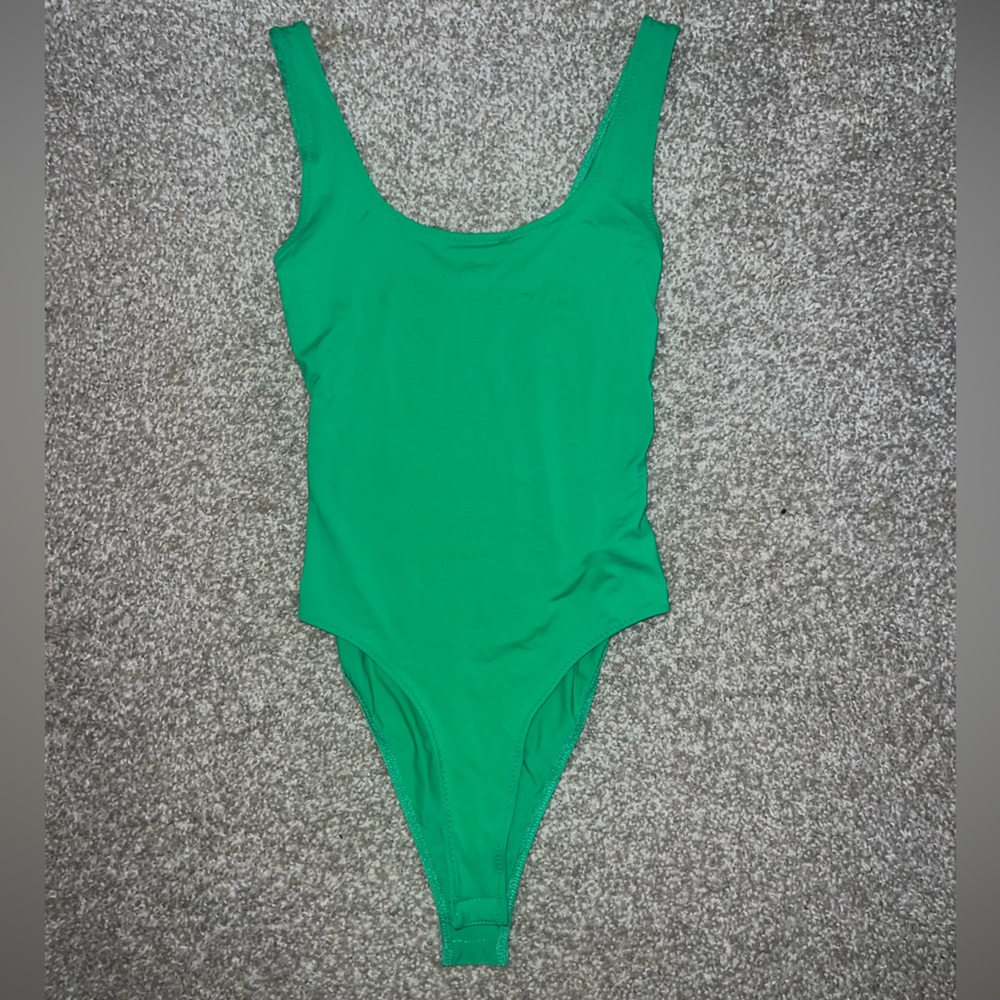 Zara Emerald Green Garment